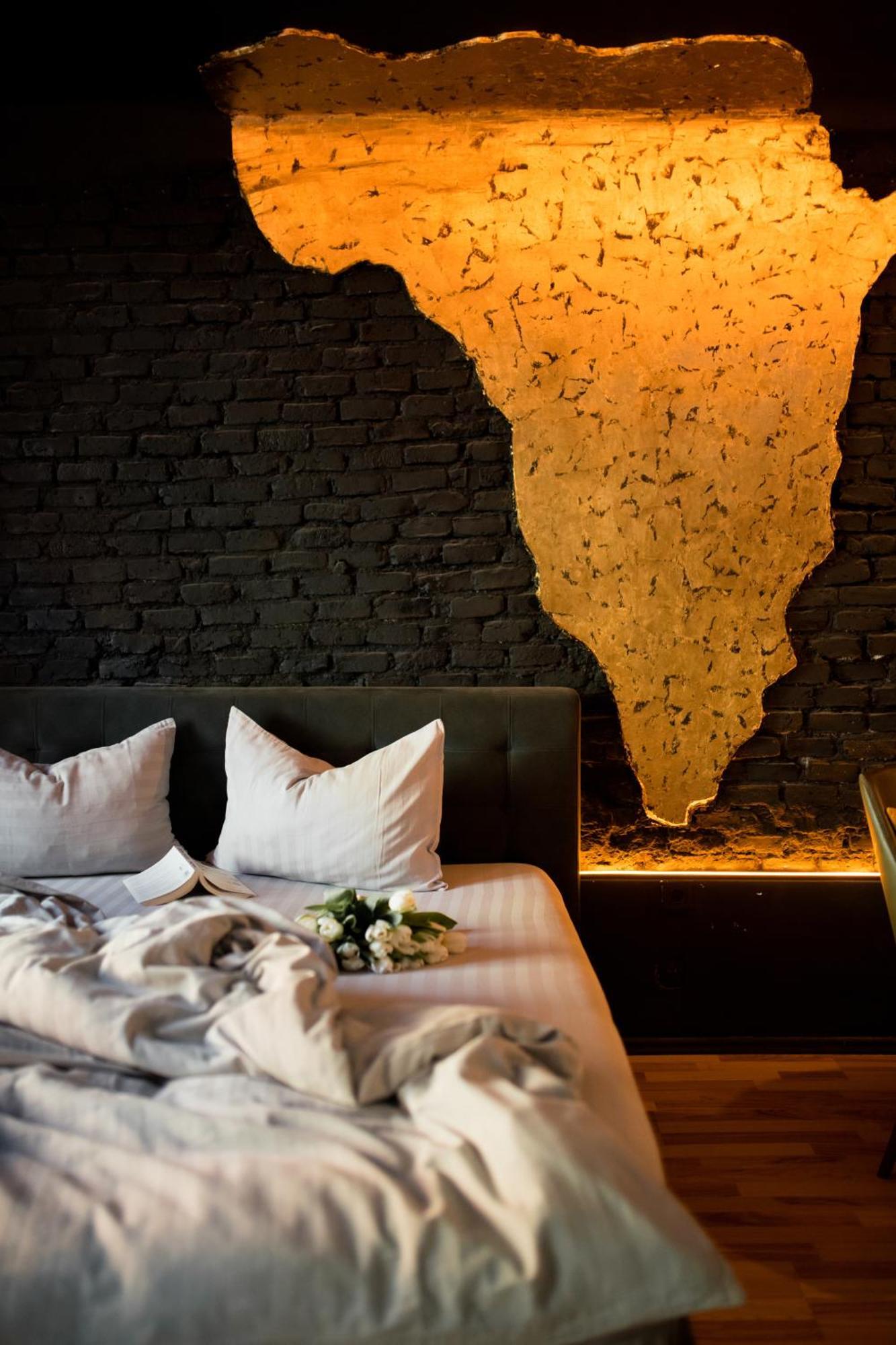 World Studio Africa Sibiu Dış mekan fotoğraf